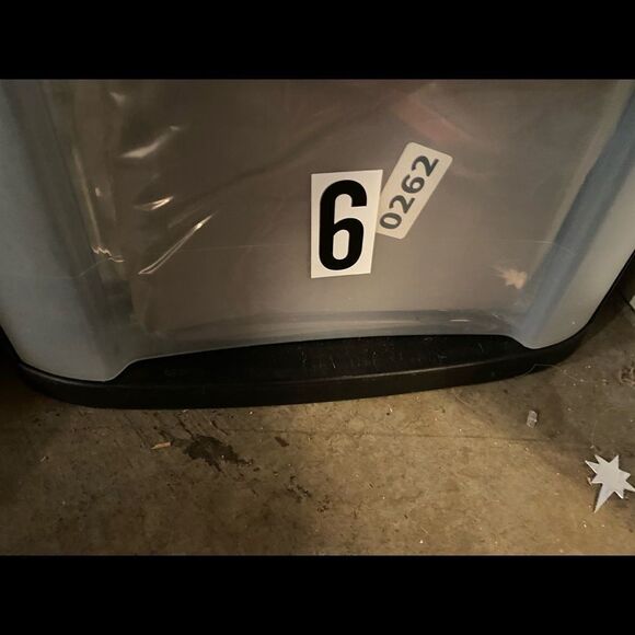 Olive Drew Whitney flowy trouser pant - Picture 8 of 8